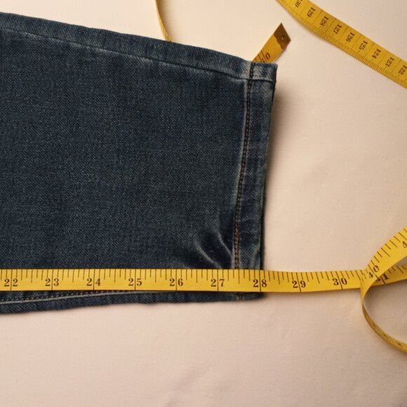 NWT Maurices Jegging Size XL Short High Rise Buttonfly Skinny Leg Medium Wash - Picture 9 of 10